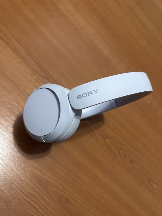 Продавам слушалки