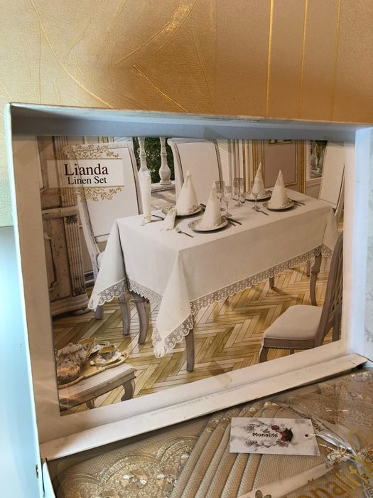 Скатерть набор праздничный