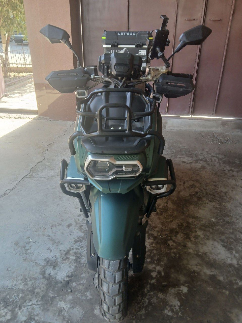 Scuter tank 2025