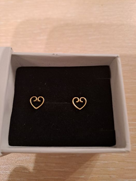 НОВИ!!!Златни обеци