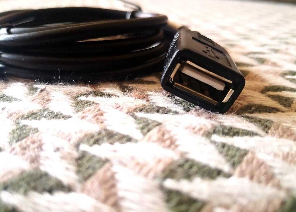 Cablu adaptor 4 pini stick USB radio peugeot citroen RD45 RD43 RD9 Nou