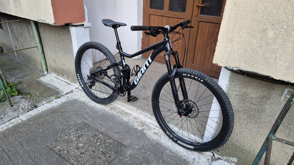 Bicicleta full-suspension Giant Stance 2 29" 2024