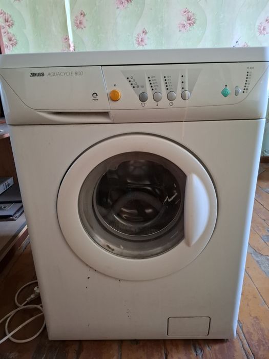 Продам  стиральную машину  в рабочем состоянии