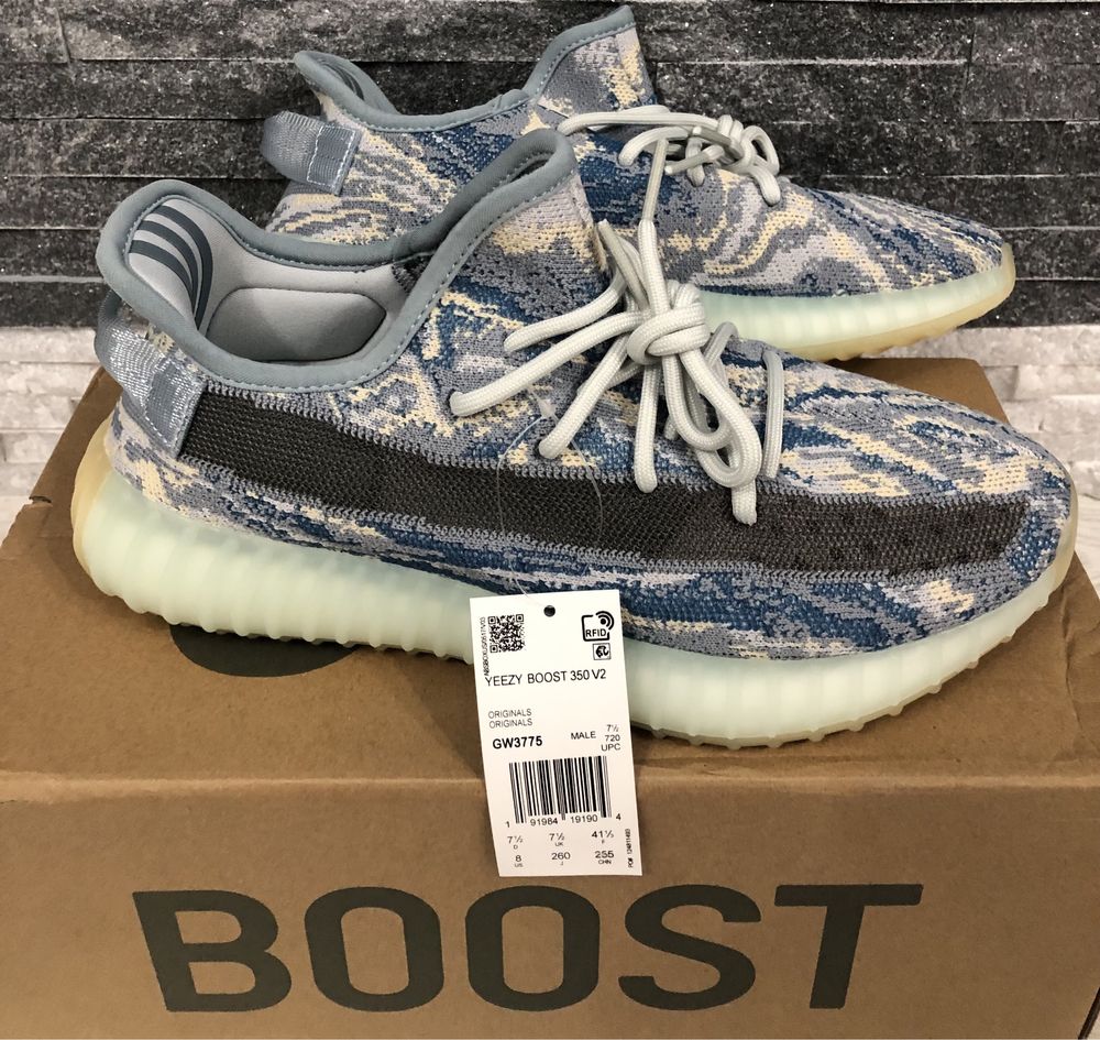 * Yeezy 350 Blue Mx Frost * Blue Mx Frost Blue Yeezy 350 V2