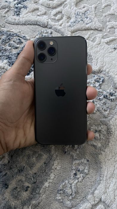 Айфон 11 про продается