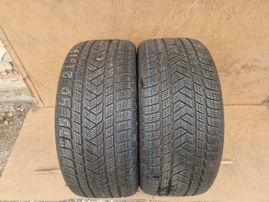 2 Pirelli R21 275/40
Зимни гуми 
DOT2617