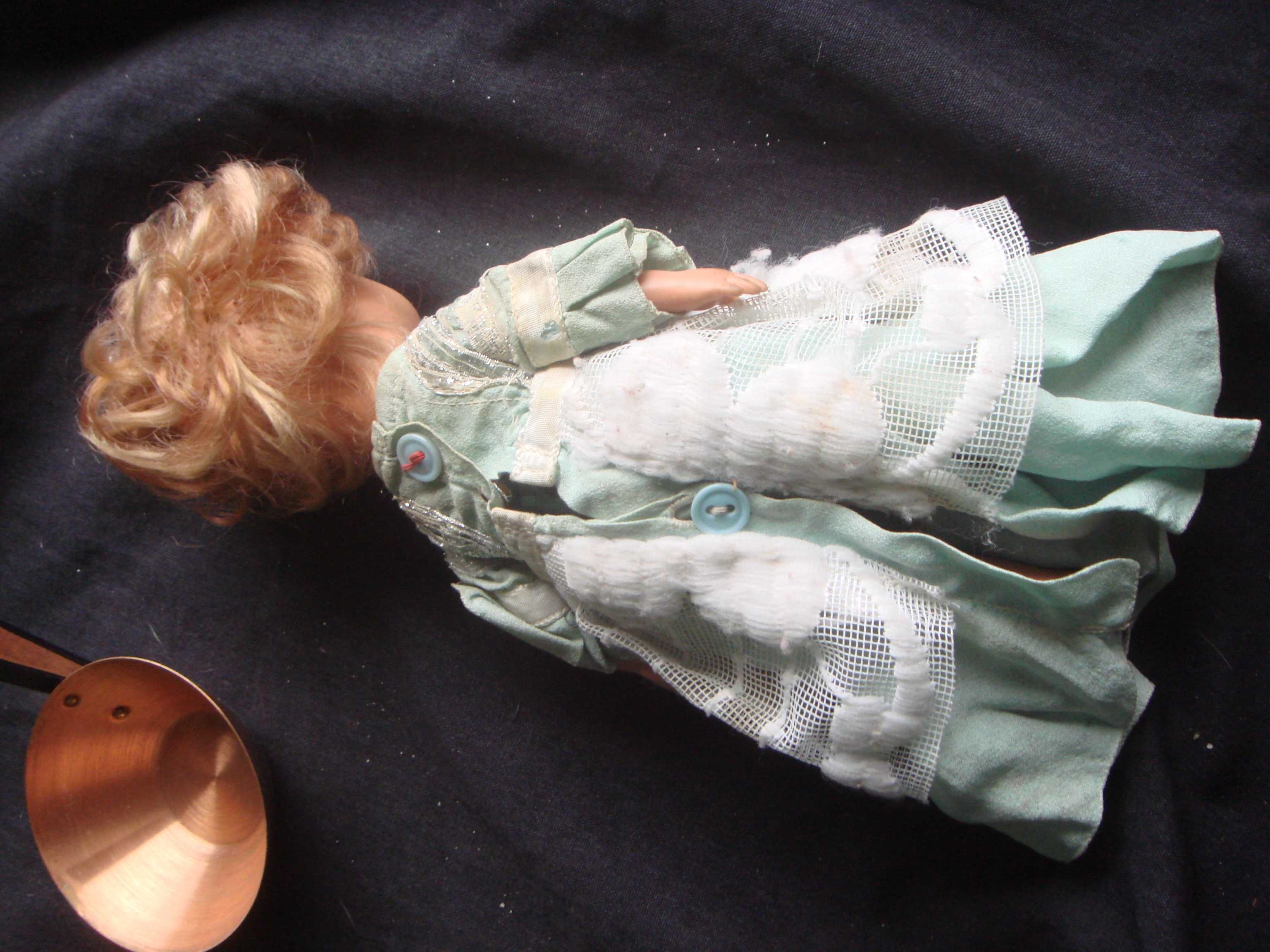 Кукла старинная 1940-х или ранее - шелк натуральный каучук тело