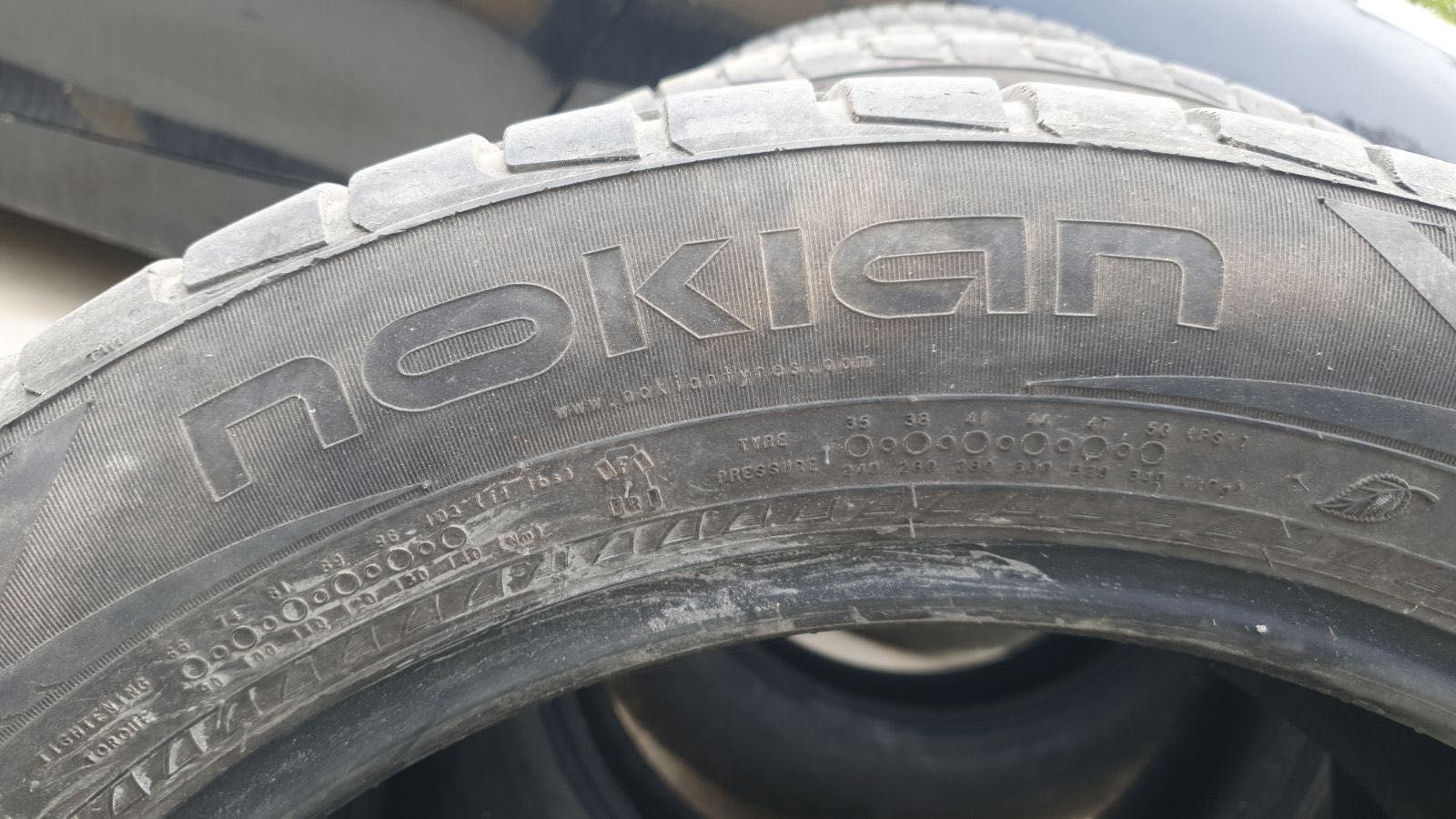 Летни гуми Land Rover DOT 1218
235/55/19