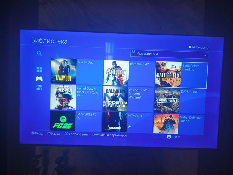 Ps4 slim 1 tb,14 игр,3 джойстика!