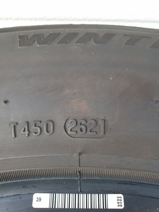 Зимни гуми 4 броя PIRELLI SottoZero3 215 60 R16 дот 2621