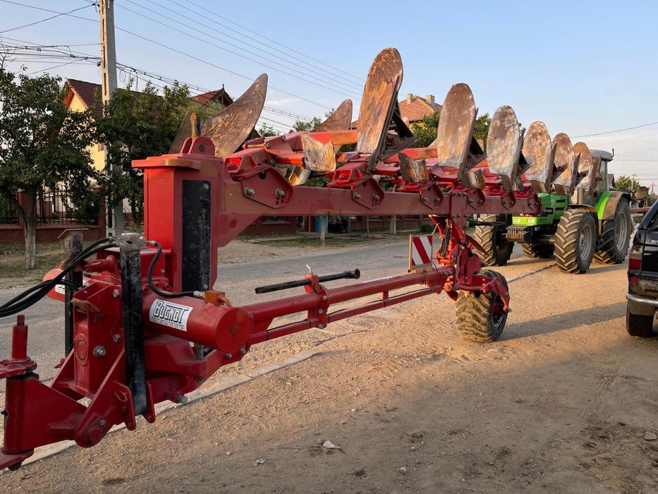 Gregoire besson plug 6 trupite impecabil