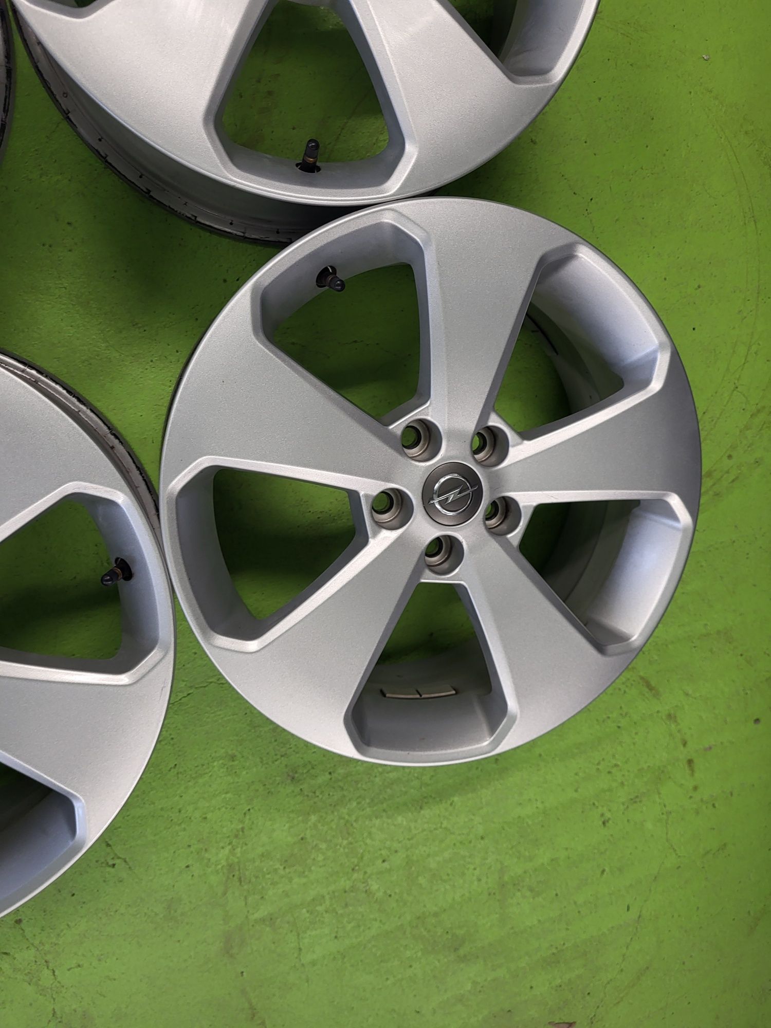 17 5x105 opel лети джанти 5х105 опел