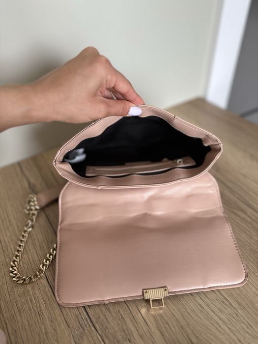 Чанта от изкуствена кожа ZARA