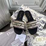 Дамски чехли Dior