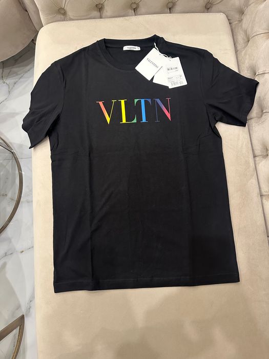 Оригинална мъжка тениска Valentino