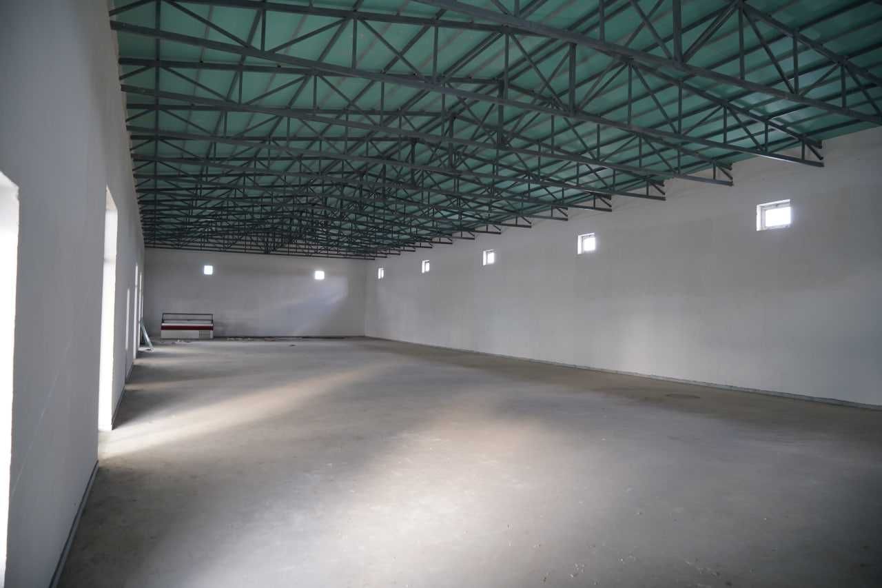 Аренда/продажа оптовых павильонов 1400–3200 м² (25 000 сум за 1м²)