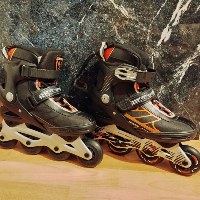 Role negre cu portocaliu profesionale de bună calitate (ca noi)