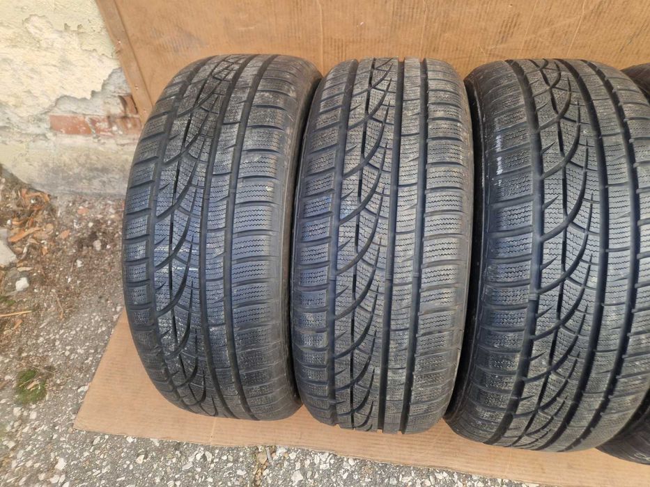 4 броя Hankook R18 235/55
Зимни гуми 
DOT3716