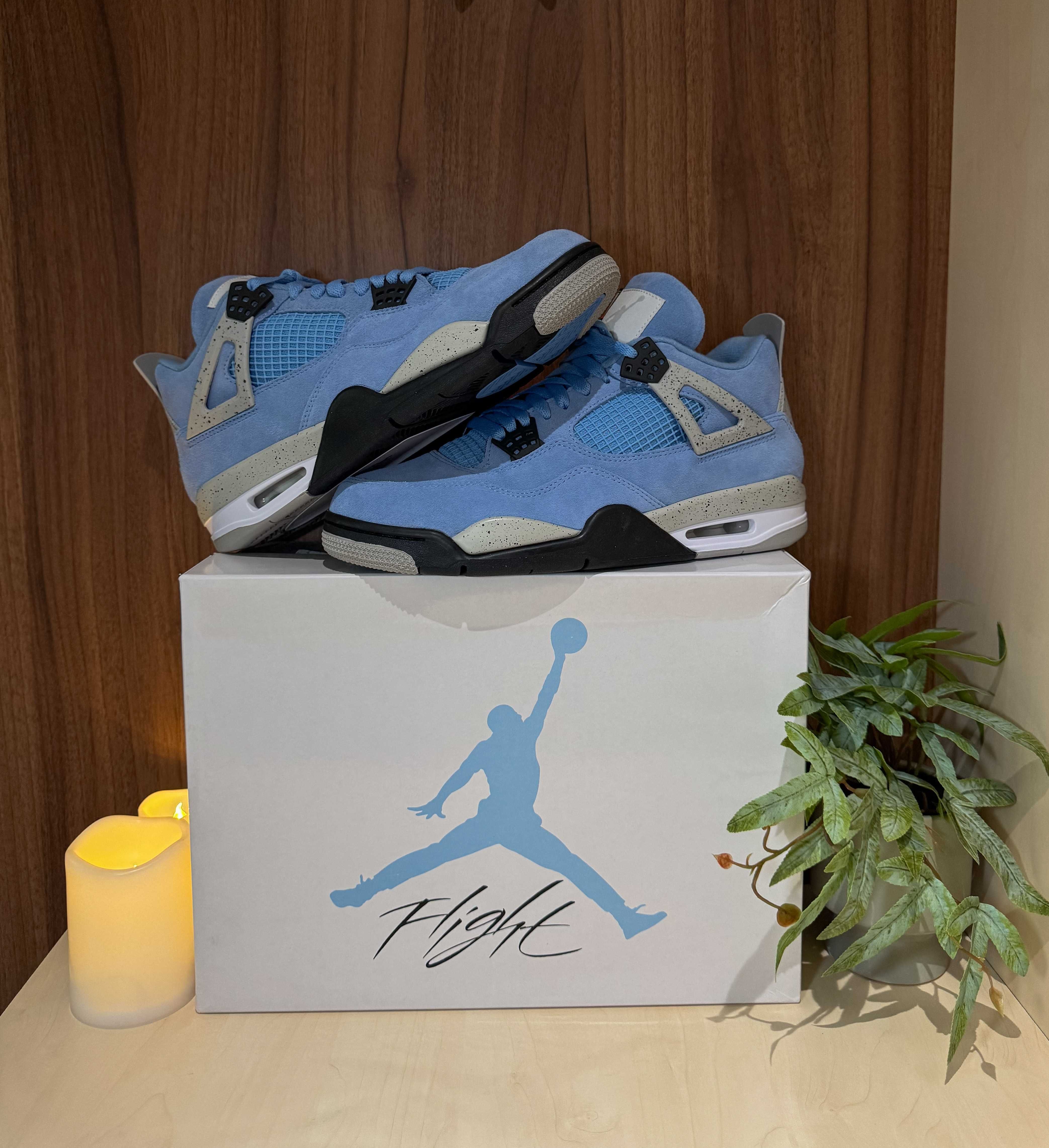 Nike Jordan 4 University Blue Retro UNC