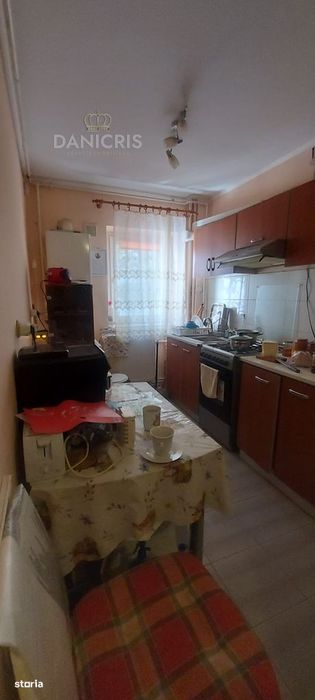 Apartament 2 camere decomandate , zona ICIL – Școala 24 , Constanța