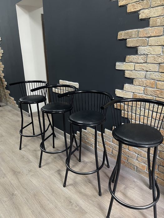 Барные стулья 8000 тг