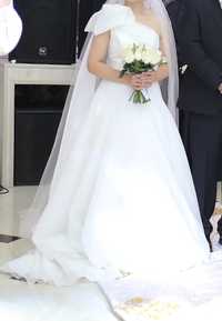 Можно и в рассрочку! Платье свадебное куплен в Malinelli в Алматы