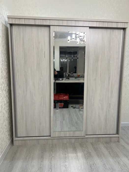 Шкаф купе 2мх1.80