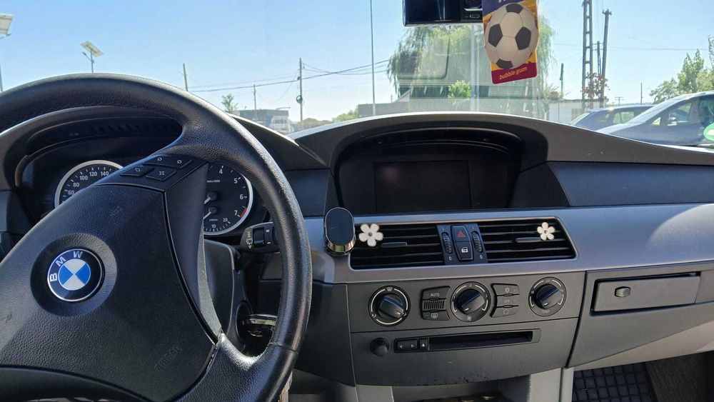 Vând BMW Seria 520