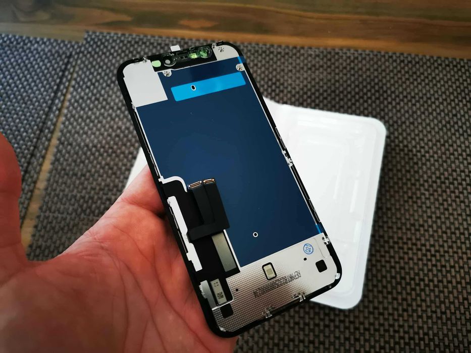 Ecran nou de calitate Apple iPhone 11 marca Repart display touchscreen