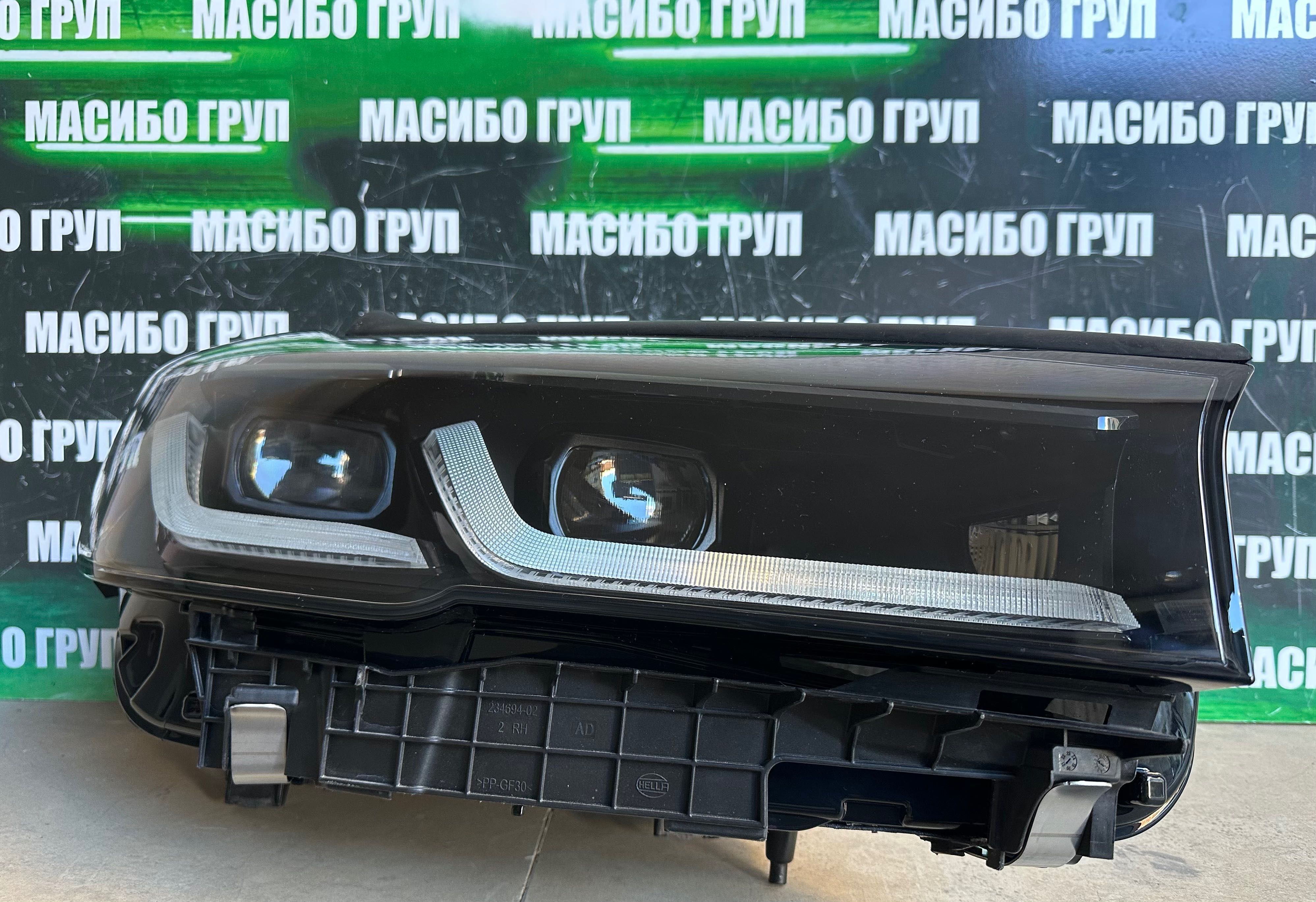 Фар far десен фарове Black за Бмв Г30 Г31 фейс Bmw 5 G30 G31 LCI,USA