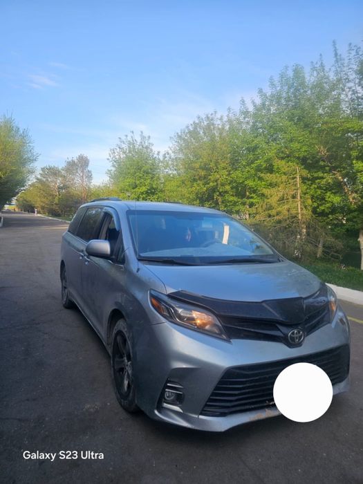 Сиенна 7местный семейный машина находу