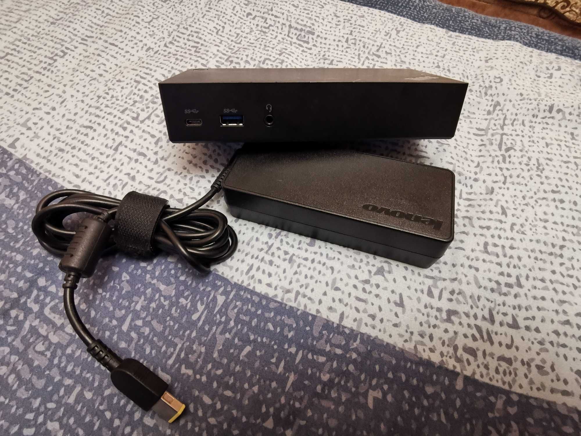 LENOVO Dock ThinkPad USB-C  fuctional si cu incarcator