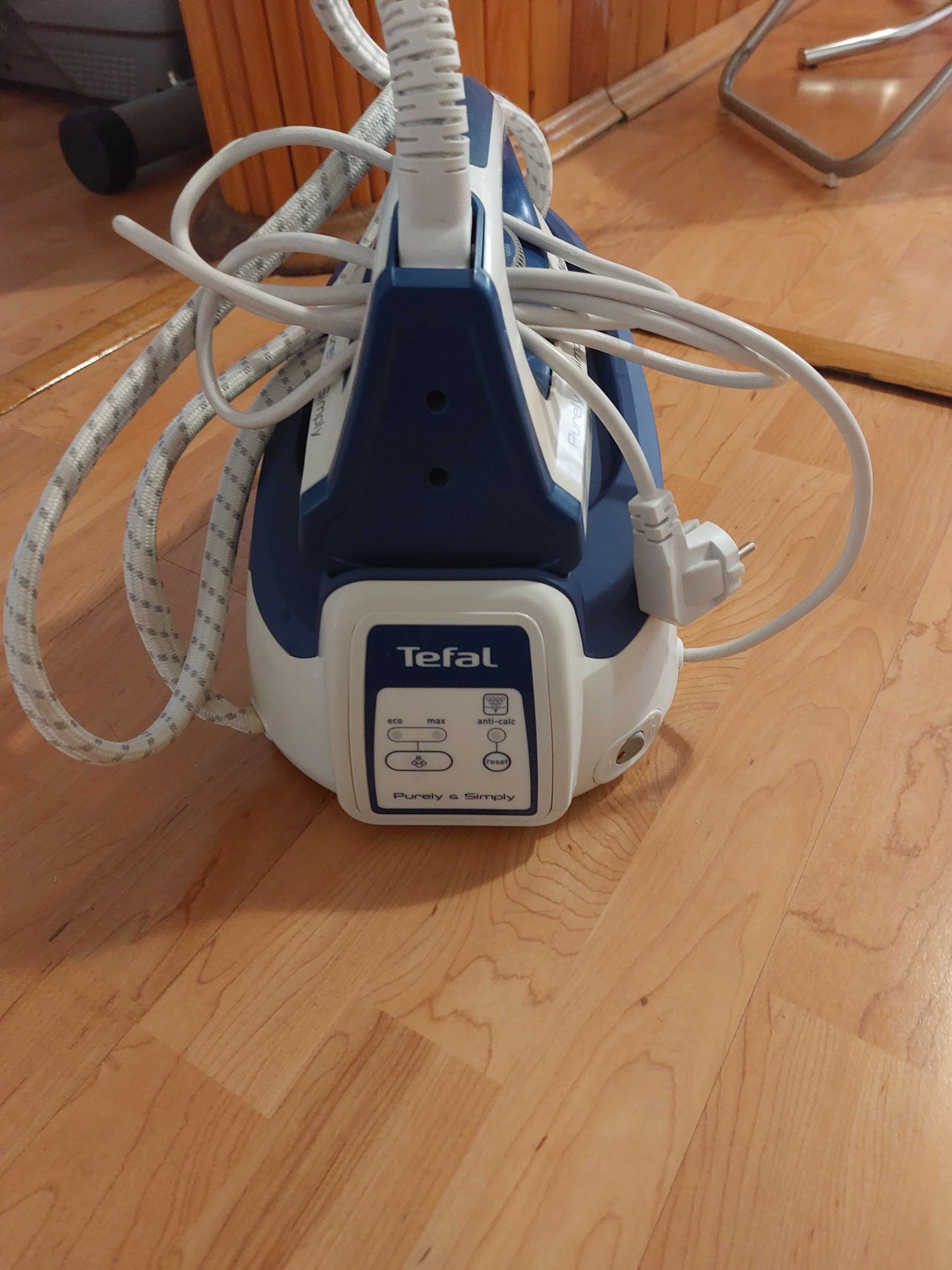 Statie de calcat Tefal