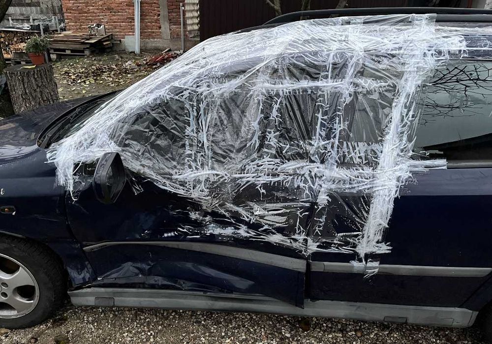 Vand Opel Astra G avariata