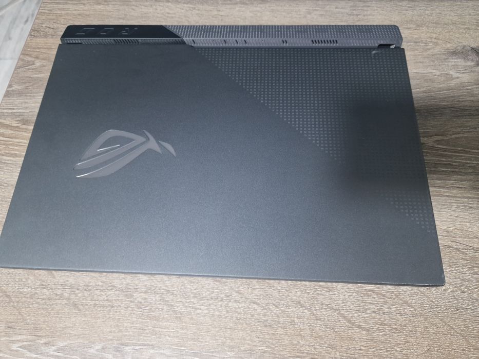 Asus G513 STRIX GTX 1650 Ryzen 7 16GB 144hz