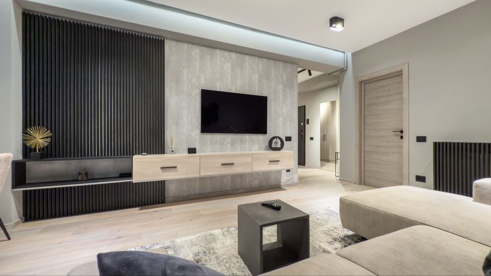 De vanzare -Apartament 2 camere prima linie la mare, building Stefan R