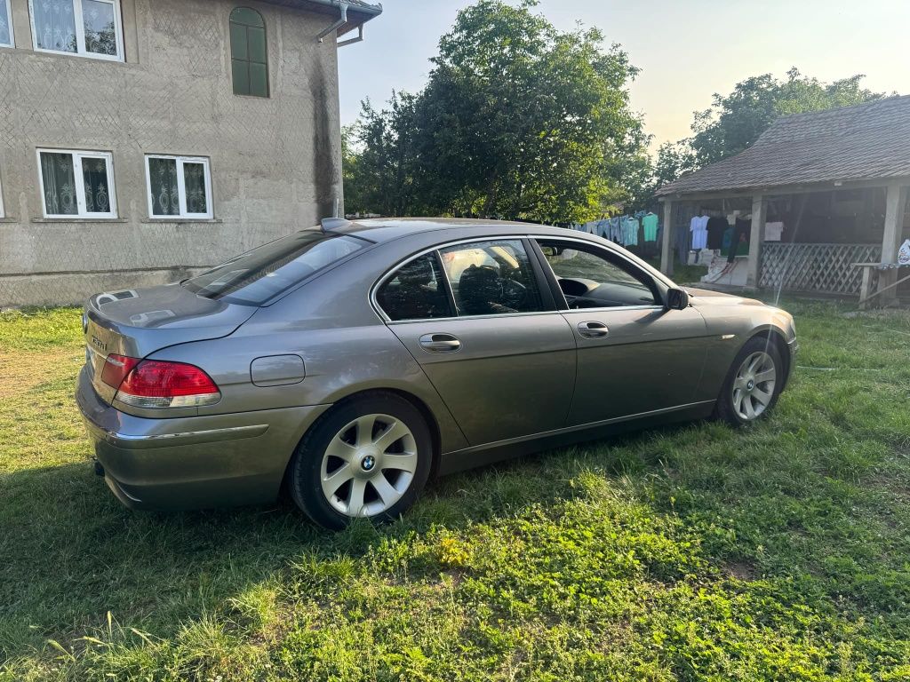BMW seria 7 anul 2007