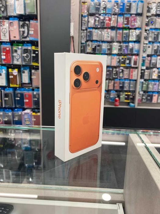 iPhone 17 Pro 256GB / Cosmic Orange