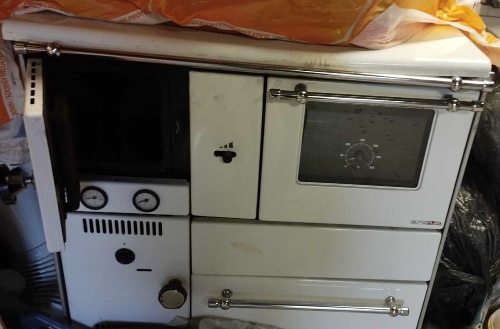 Готварска печка на дърва с водна риза Alfa Plam 27.56kW