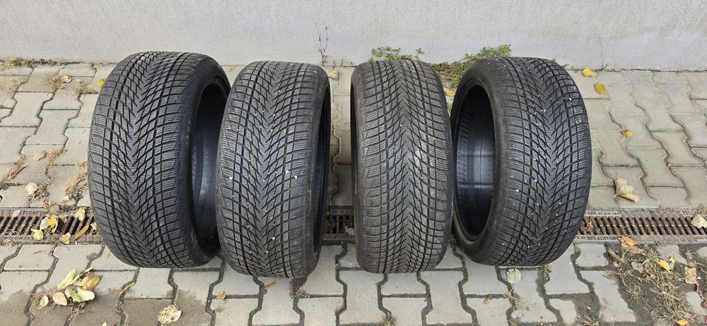 Anvelope iarna 245/40 R19 98V XL - Goodyear UltraGrip Performance 3 M+