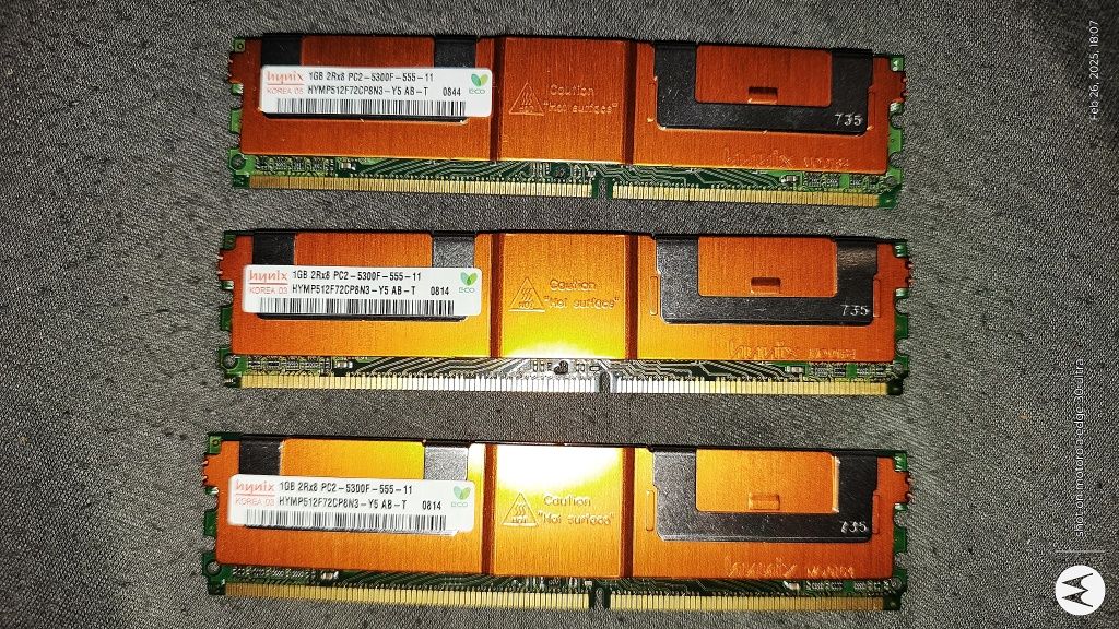 Hynix DDR2 1Gb 2Rx8 PC2-5300F-555-11 сървърна рам памет
