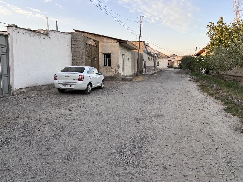 (Egasi) Chinobod.Do’stlik MFY Yoshlar ko’chasi 3.5so’tiq hovli sotilad