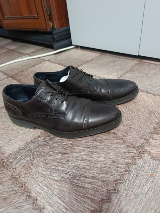 Продам кожаные туфли,42р.