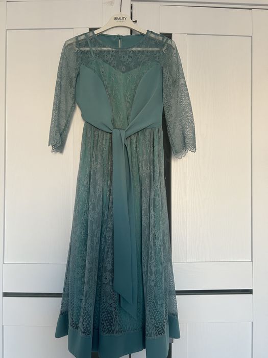 Красивое, нарядное платье