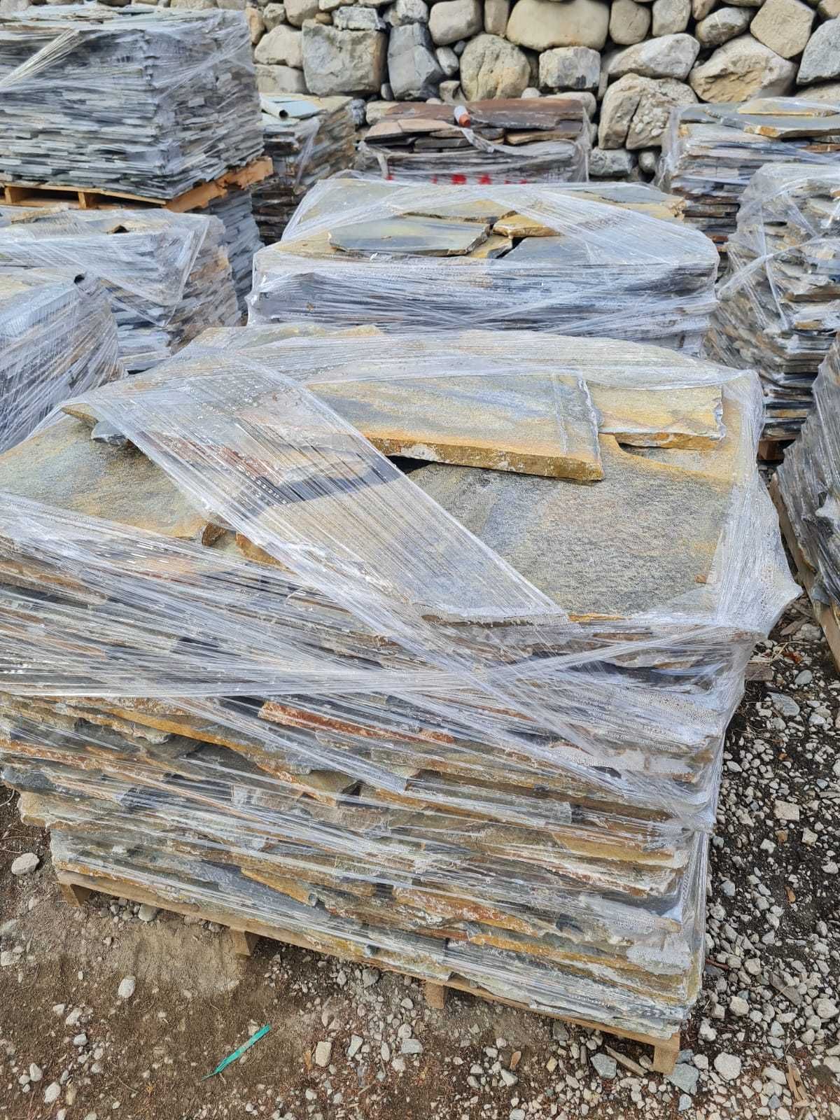 Placări și Pavaje cu Piatra Naturală Durabilă – Livrare Rapidă