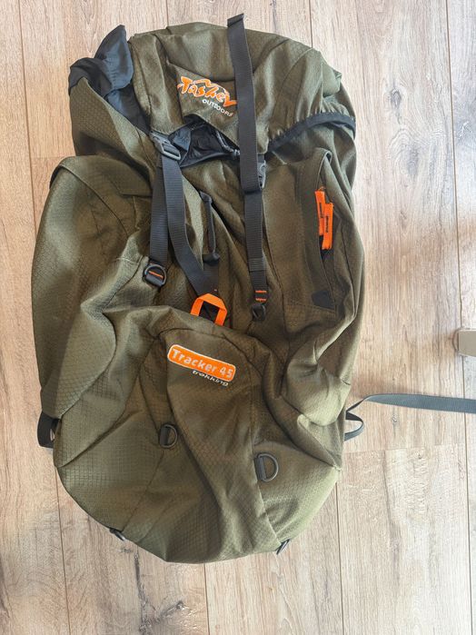 Раница ТАШЕВ Tracker 45, Зелена