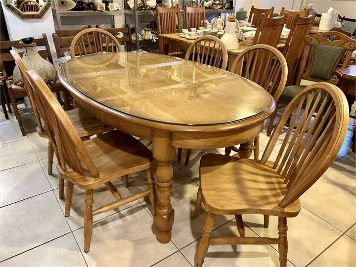 Дъбова маса + 6 стола Холандия