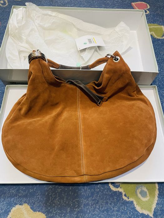 Сумка из насиоящей замши