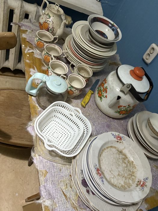 Отдам даром посуду