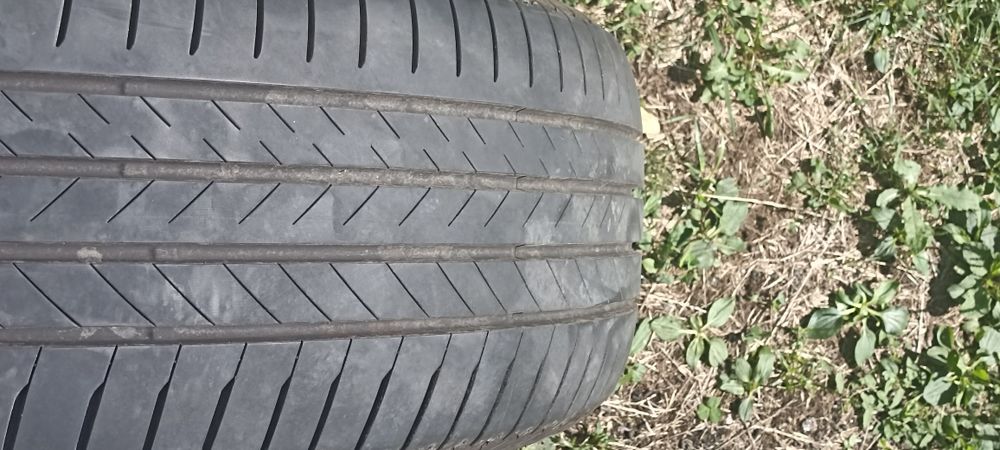 anvelope vara Bridgestone OEM 235 55 19